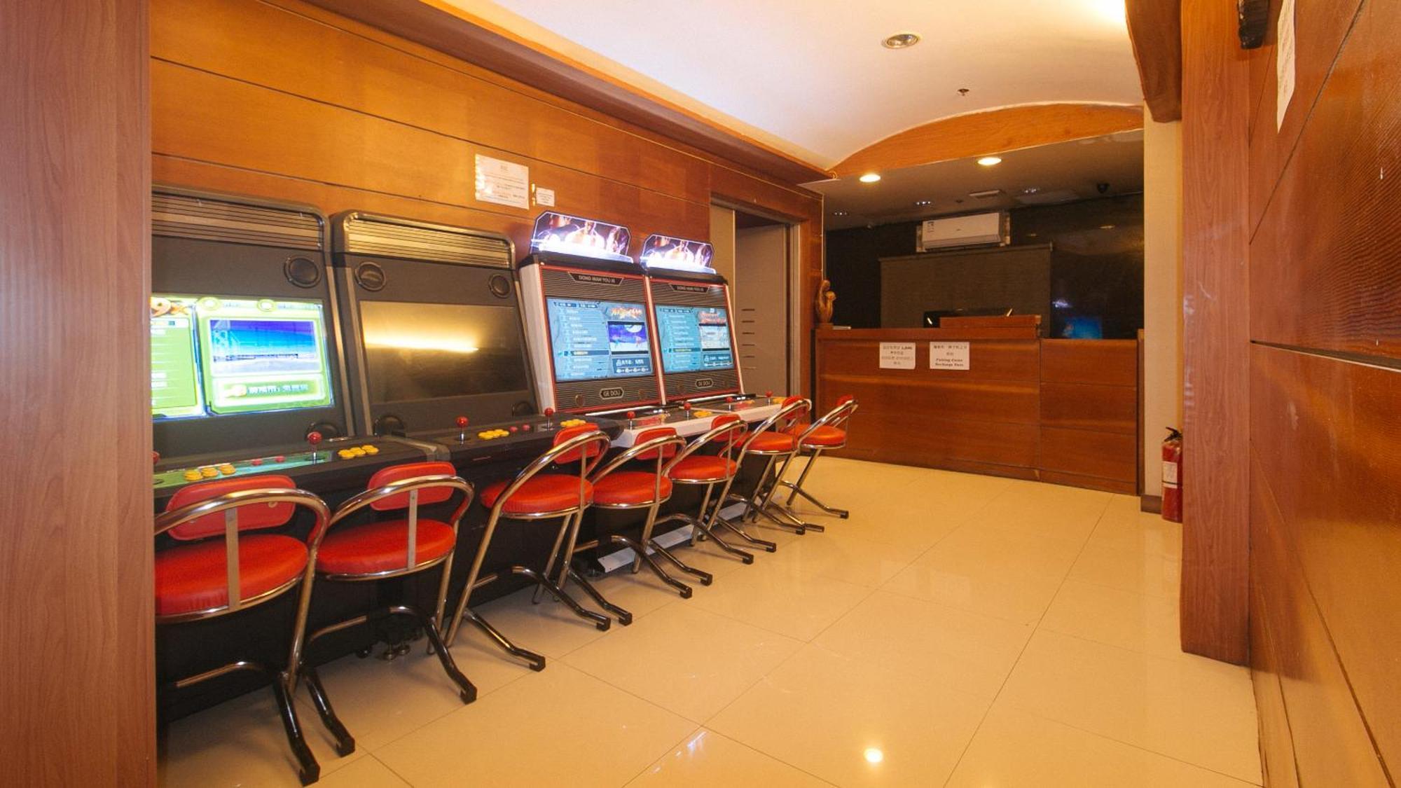 Reddoorz Premium At Jjimjbang Hotel Spa Manila Kültér fotó
