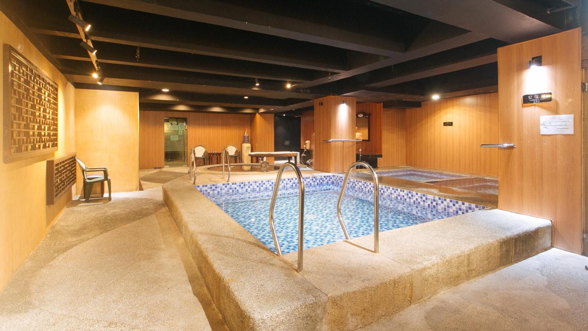 Reddoorz Premium At Jjimjbang Hotel Spa Manila Kültér fotó