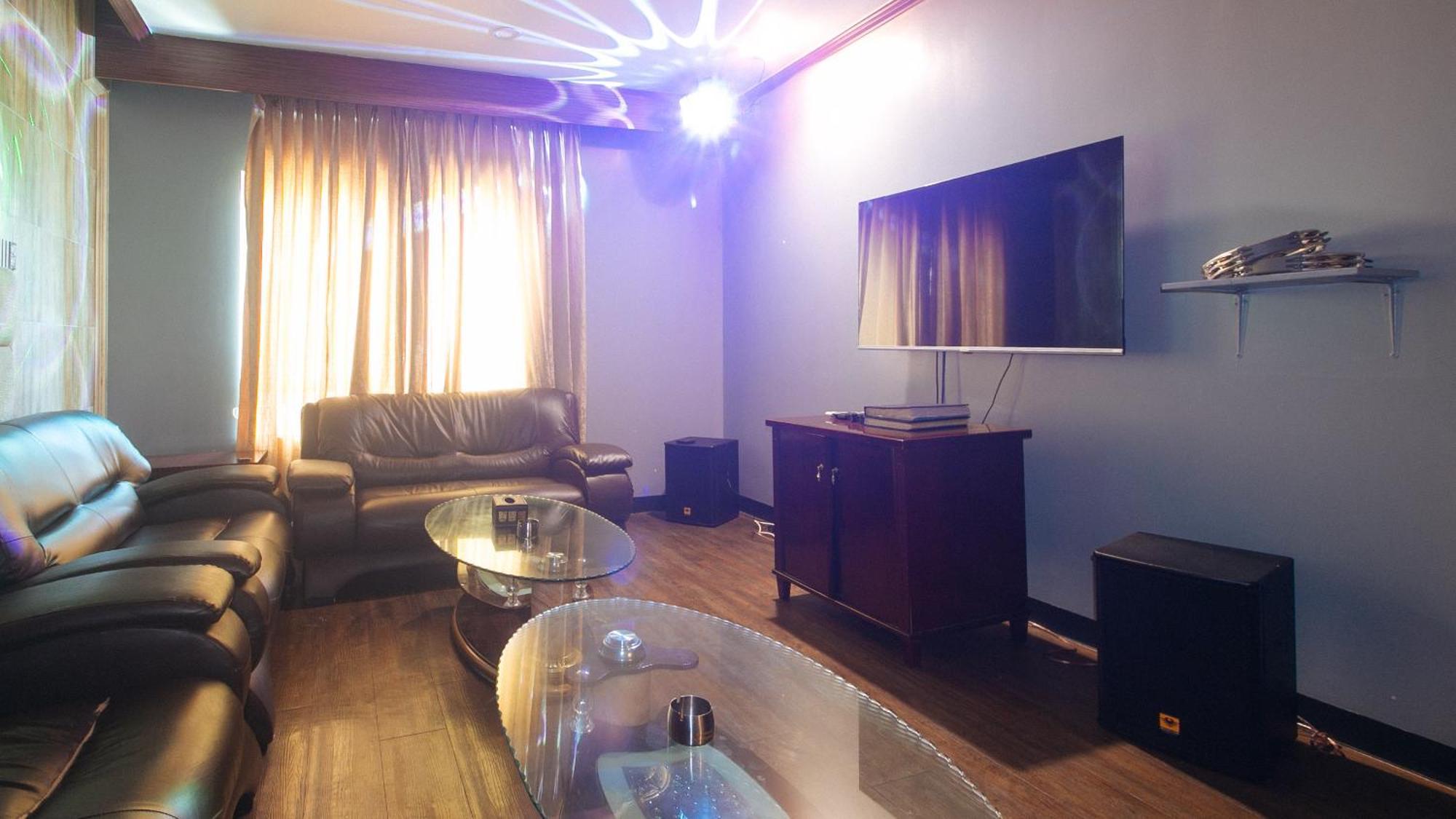 Reddoorz Premium At Jjimjbang Hotel Spa Manila Kültér fotó