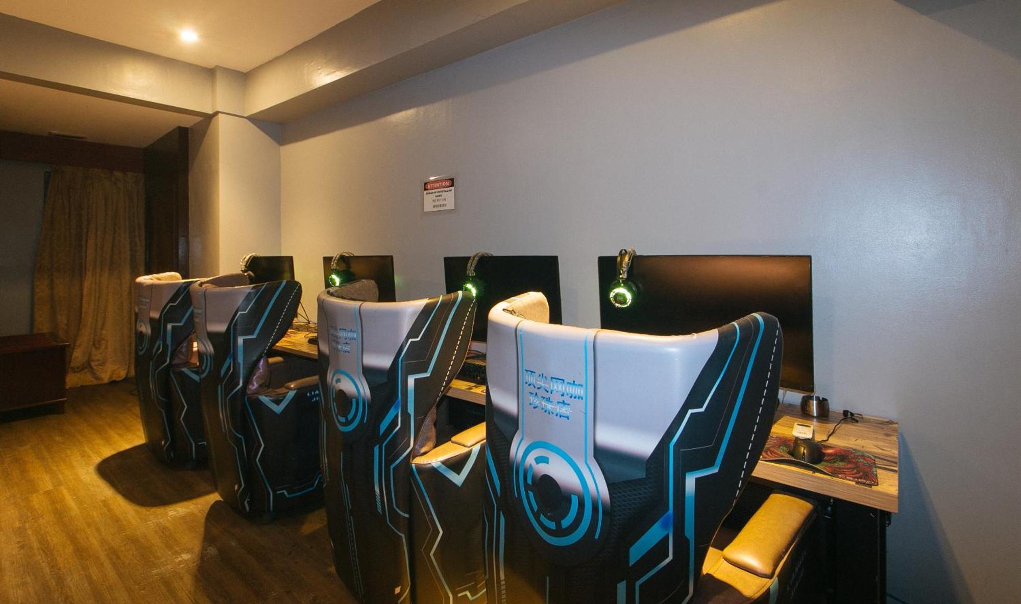 Reddoorz Premium At Jjimjbang Hotel Spa Manila Kültér fotó