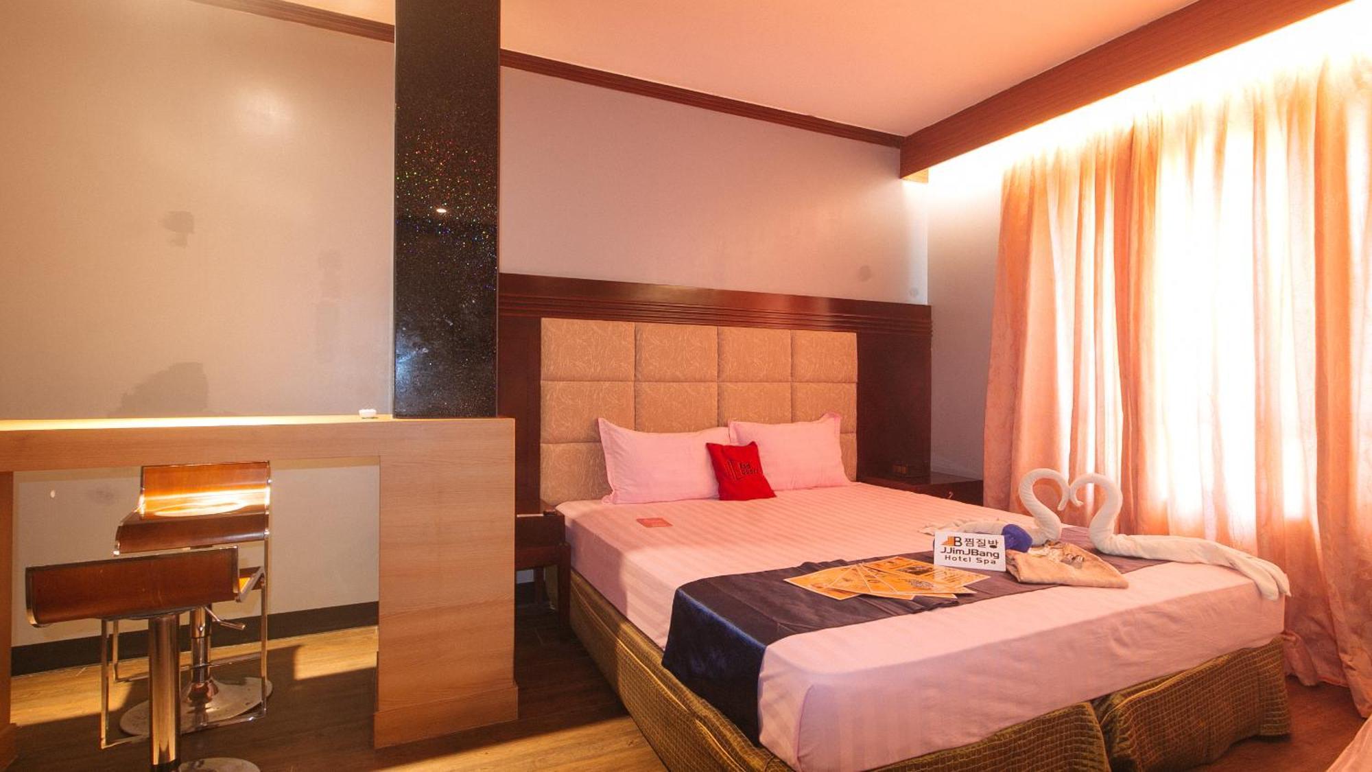 Reddoorz Premium At Jjimjbang Hotel Spa Manila Szoba fotó