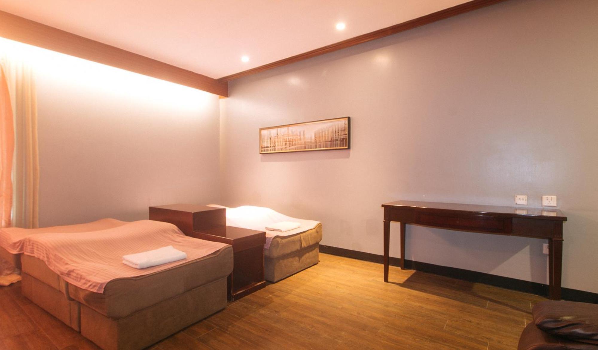 Reddoorz Premium At Jjimjbang Hotel Spa Manila Szoba fotó