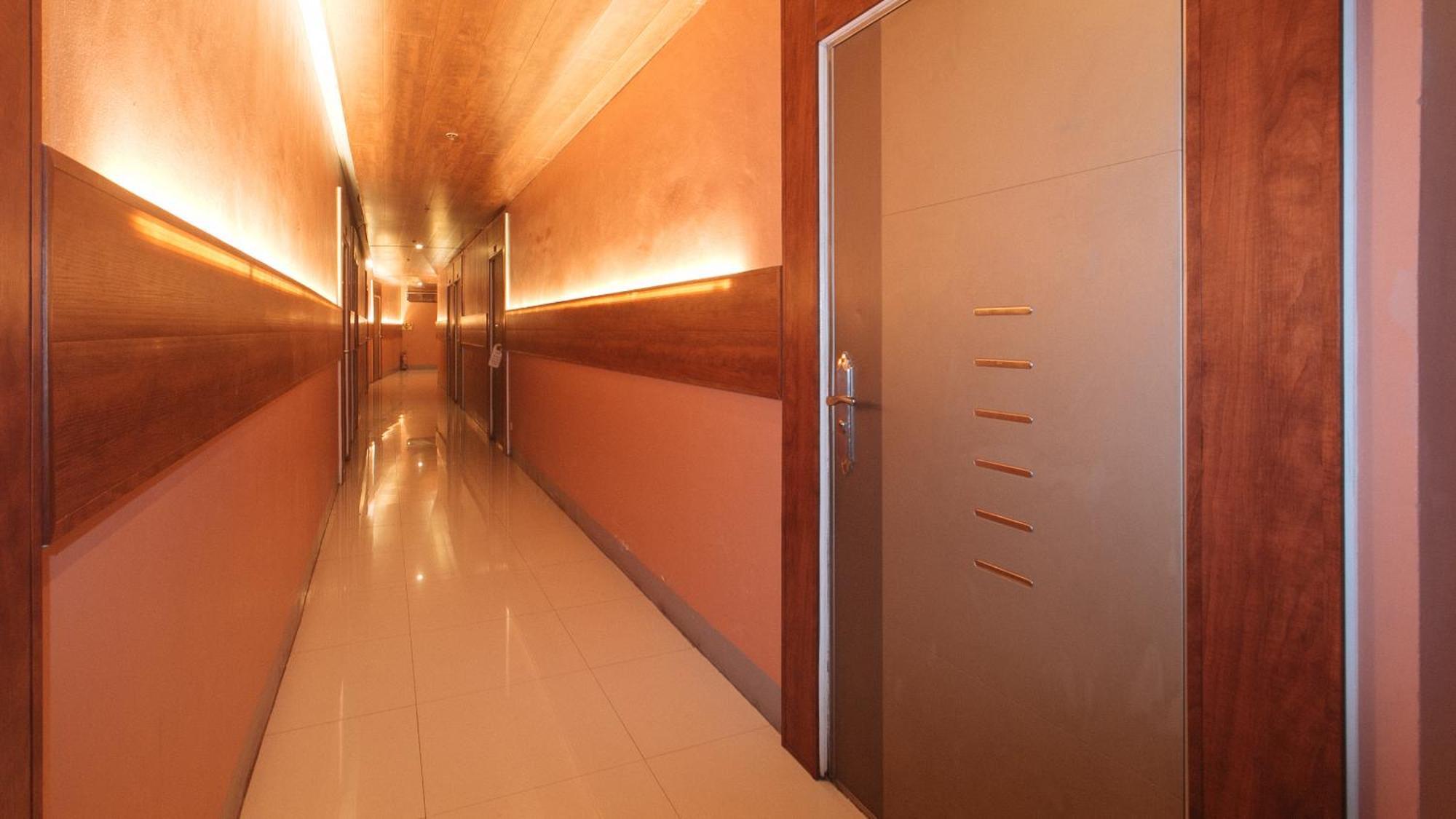 Reddoorz Premium At Jjimjbang Hotel Spa Manila Kültér fotó