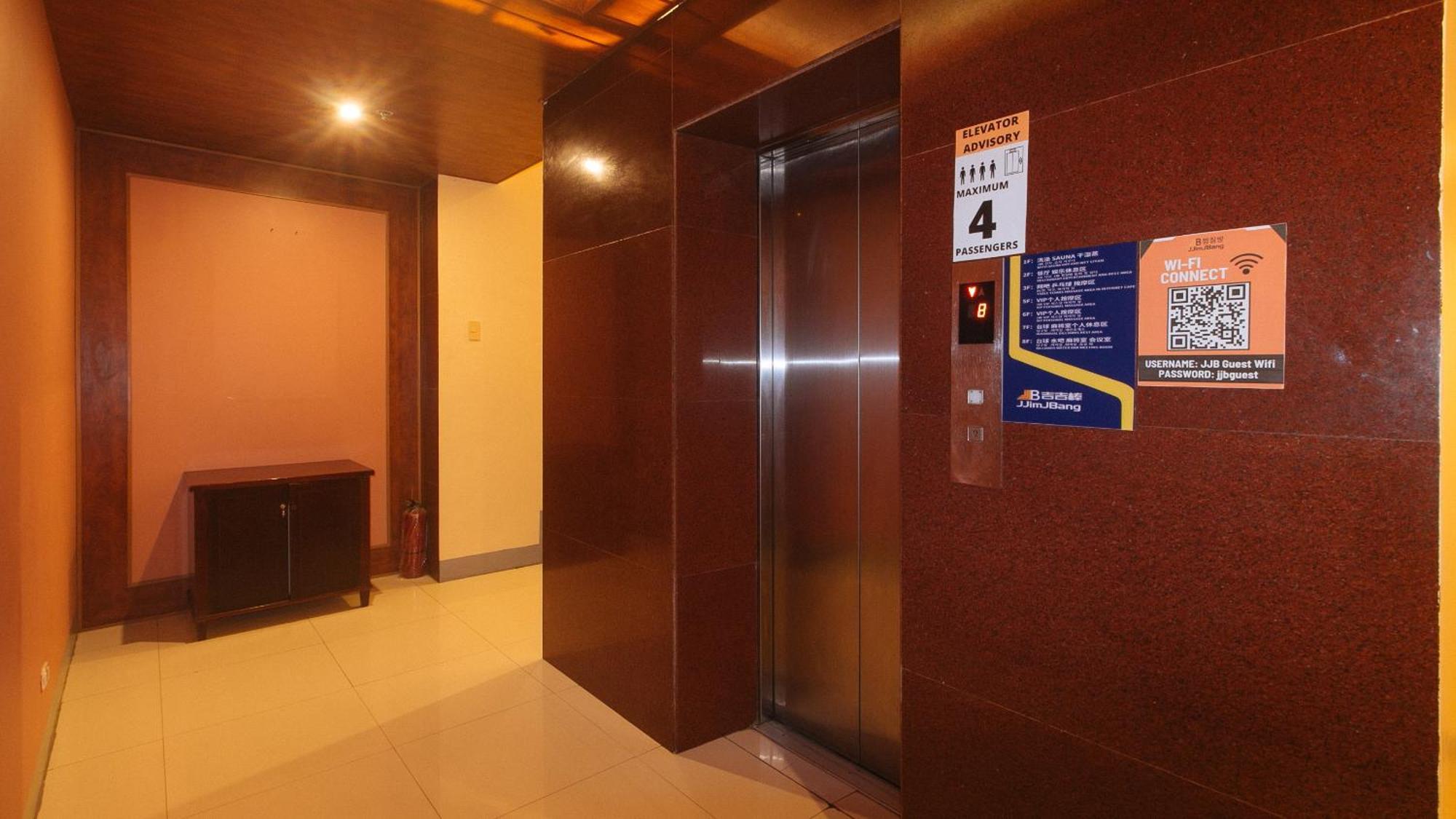 Reddoorz Premium At Jjimjbang Hotel Spa Manila Kültér fotó